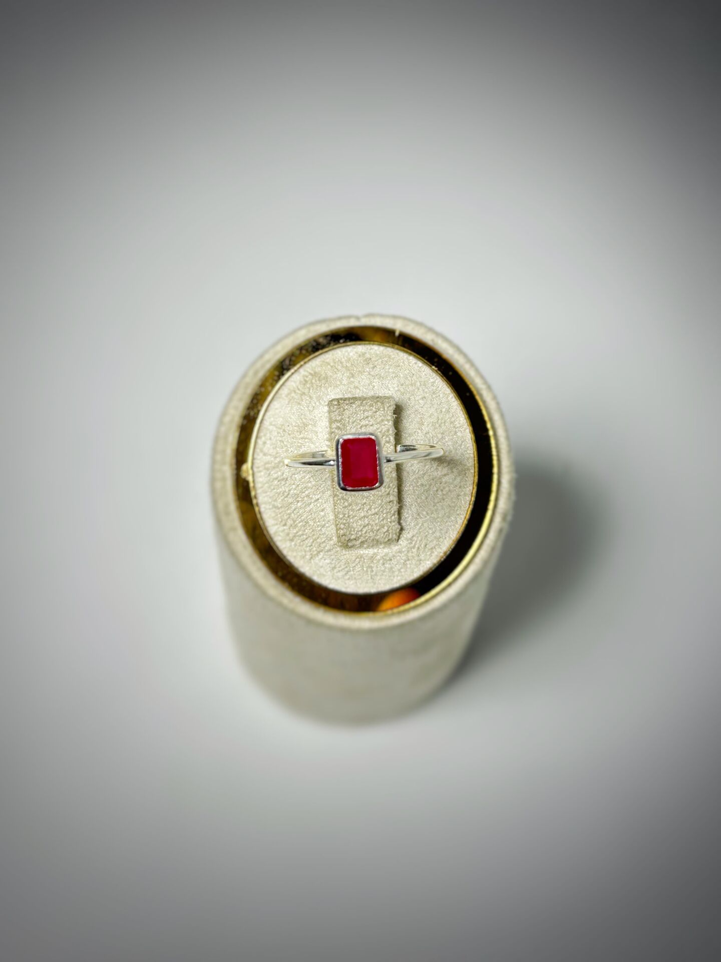 YAKUT DOĞAL TAŞ KARE KESİM GÜMÜŞ YÜZÜK