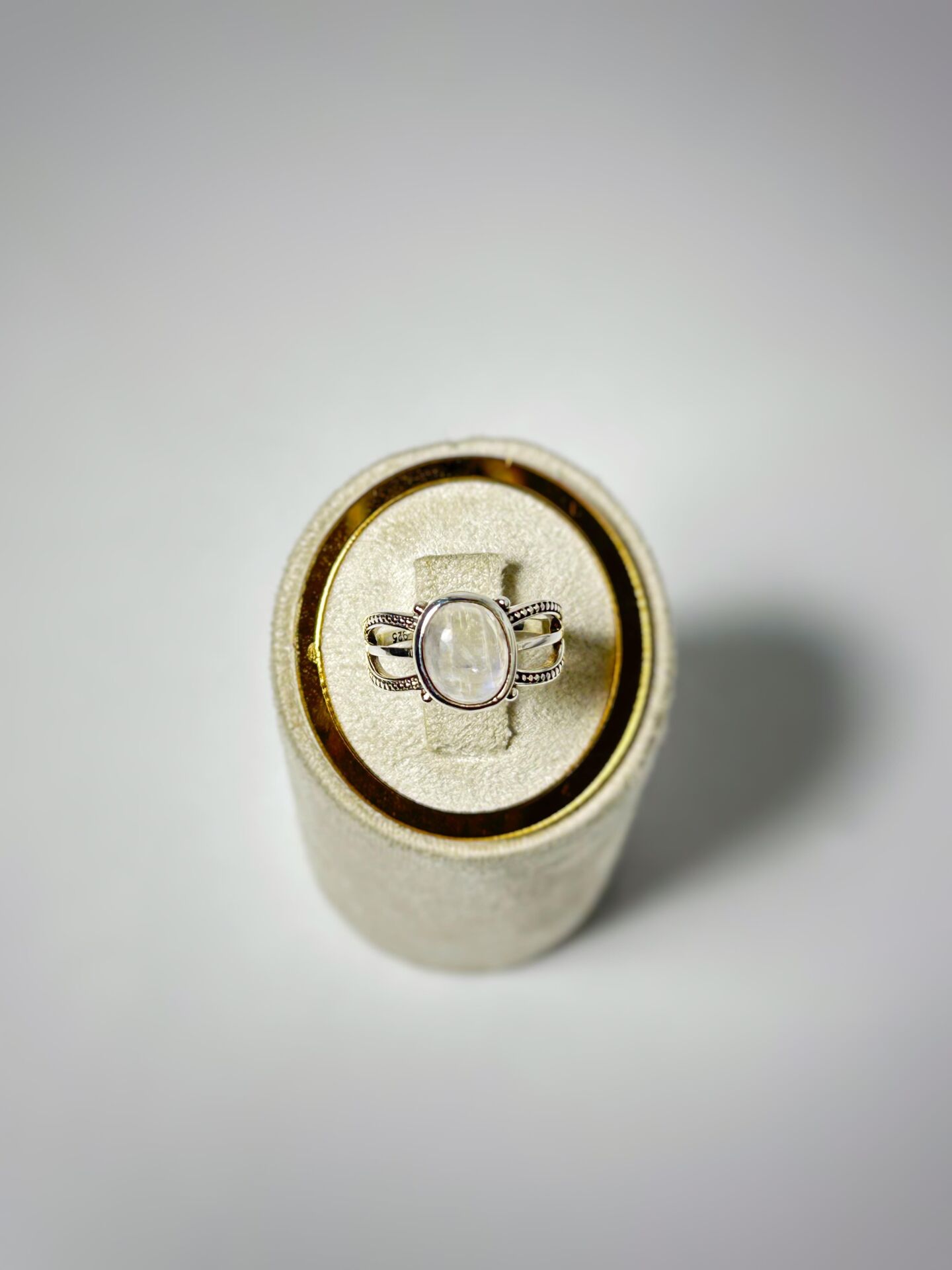 AY TAŞI DOĞAL TAŞ GÜMÜŞ YÜZÜK