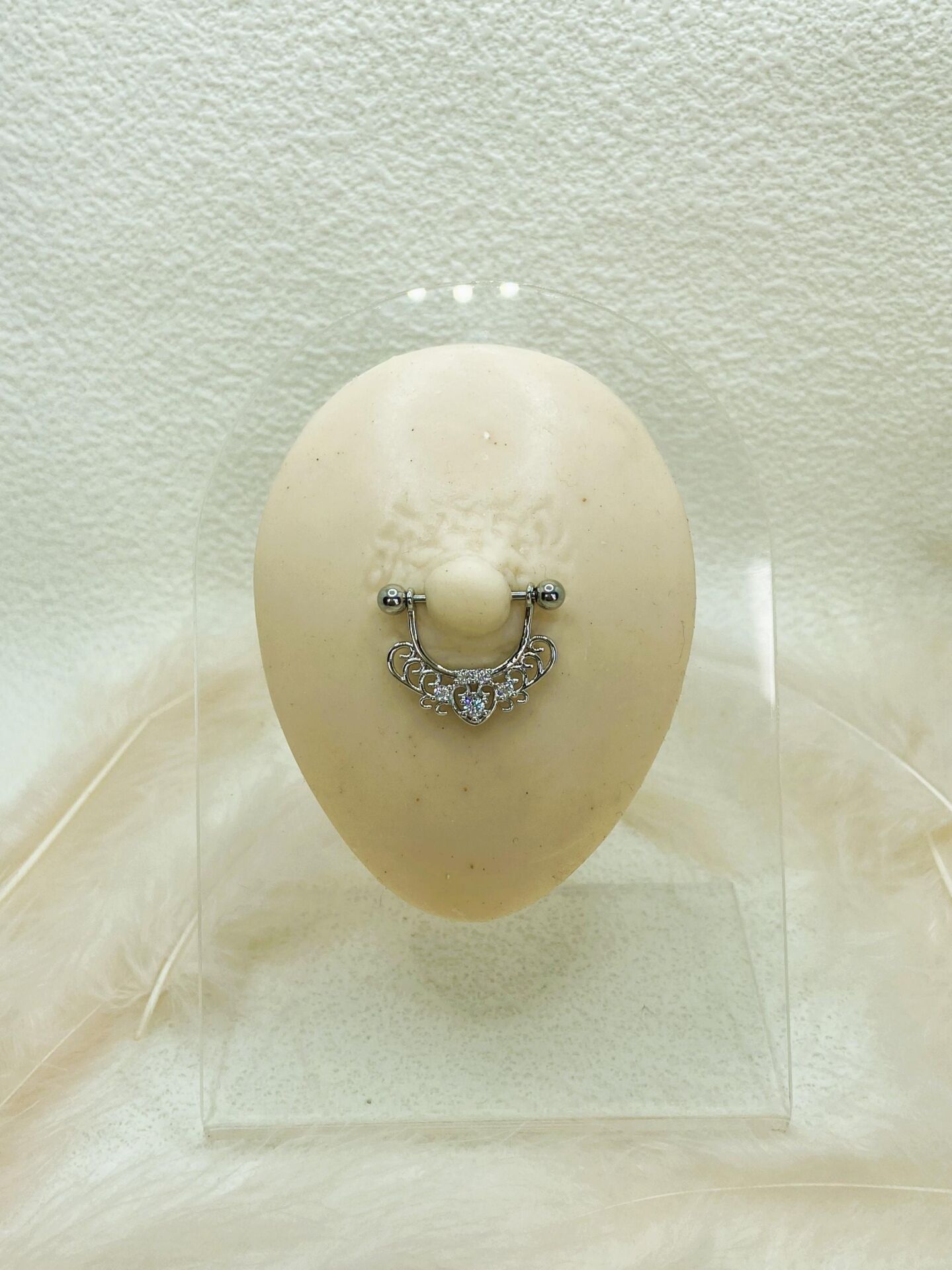 CERRAHİ ÇELİK GÜMÜŞ RENGİ GÖĞÜS UCU PİERCİNG KÜPE