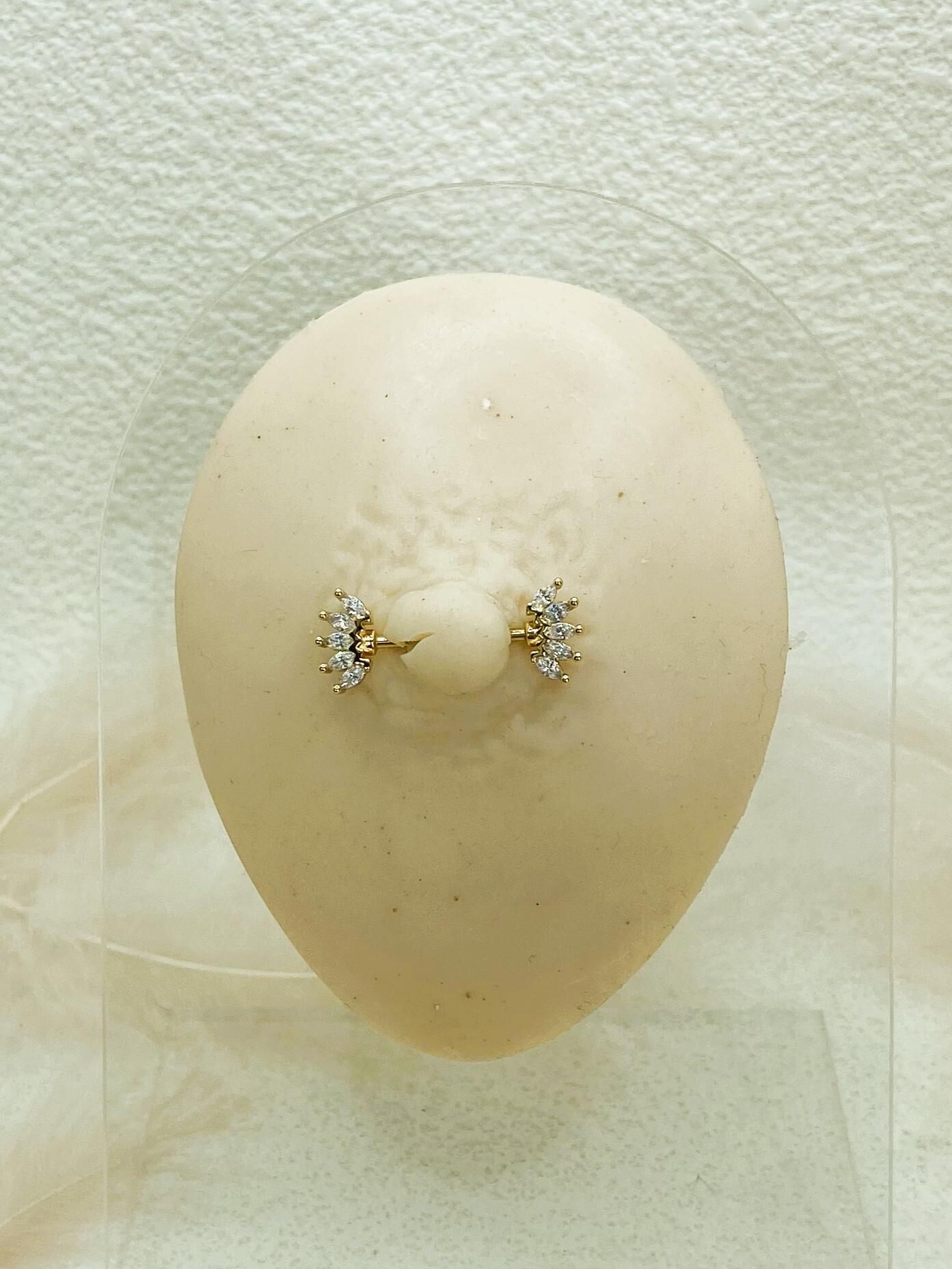 CERRAHİ ÇELİK ALTIN RENGİ GÖĞÜS UCU PİERCİNG KÜPE