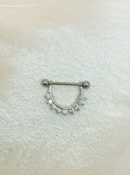 CERRAHİ ÇELİK GÜMÜŞ RENGİ GÖĞÜS UCU PİERCİNG KÜPE