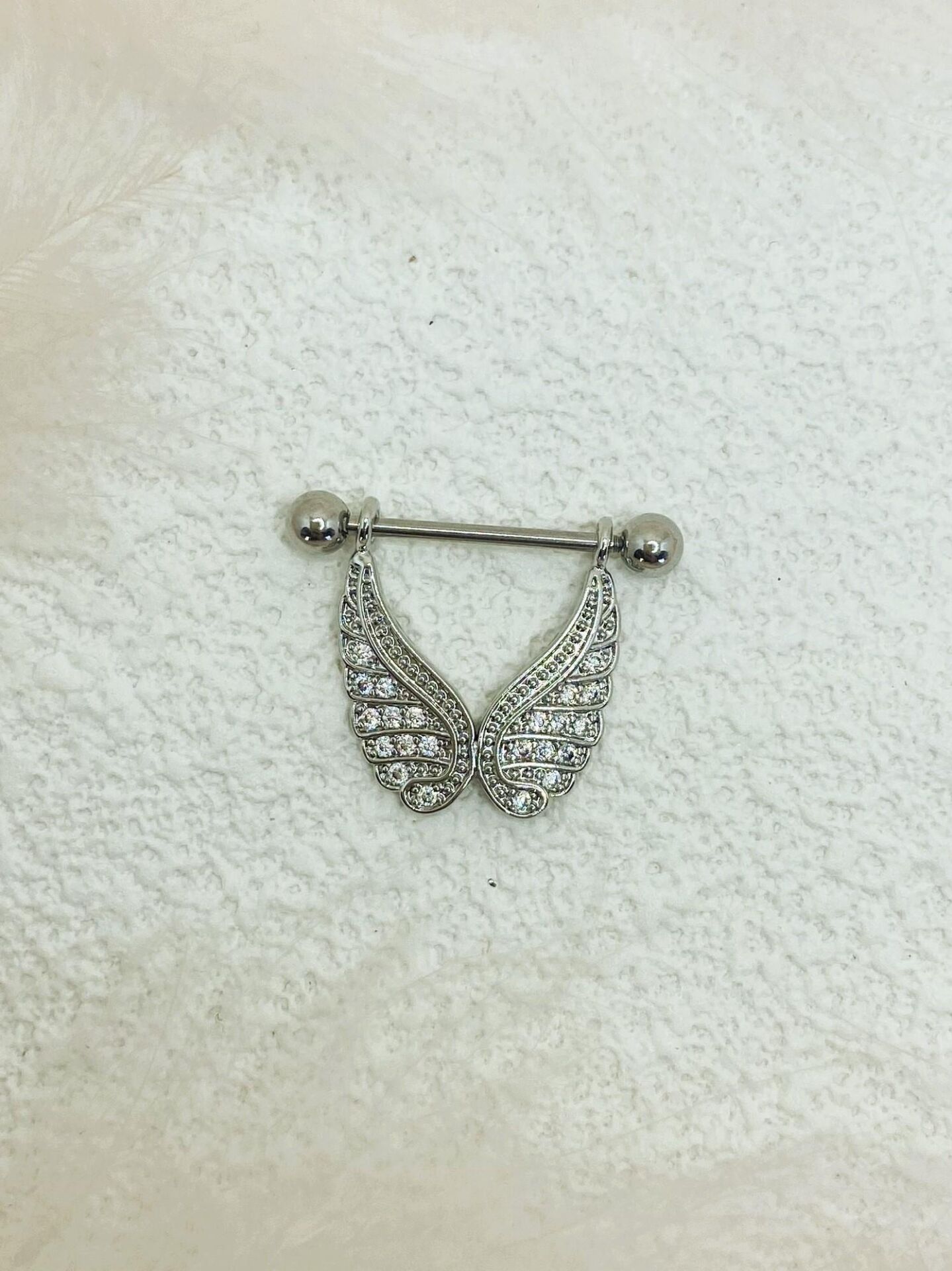 CERRAHİ ÇELİK GÜMÜŞ RENGİ GÖĞÜS UCU PİERCİNG KÜPE