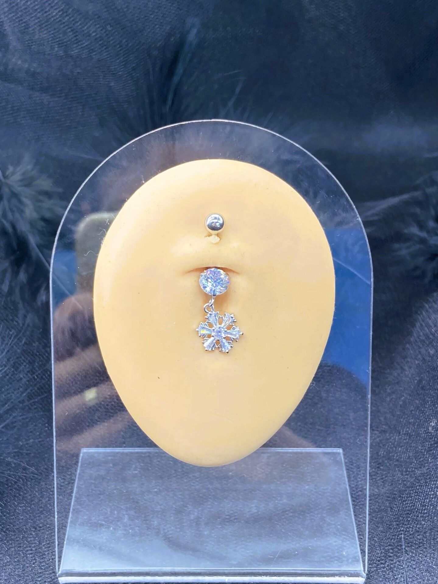 CERRAHİ ÇELİK GÜMÜŞ RENGİ GÖBEK PİERCİNG KÜPE