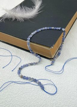 SODALİT DOĞALTAŞ KALPLİ DİZİ 4 MM