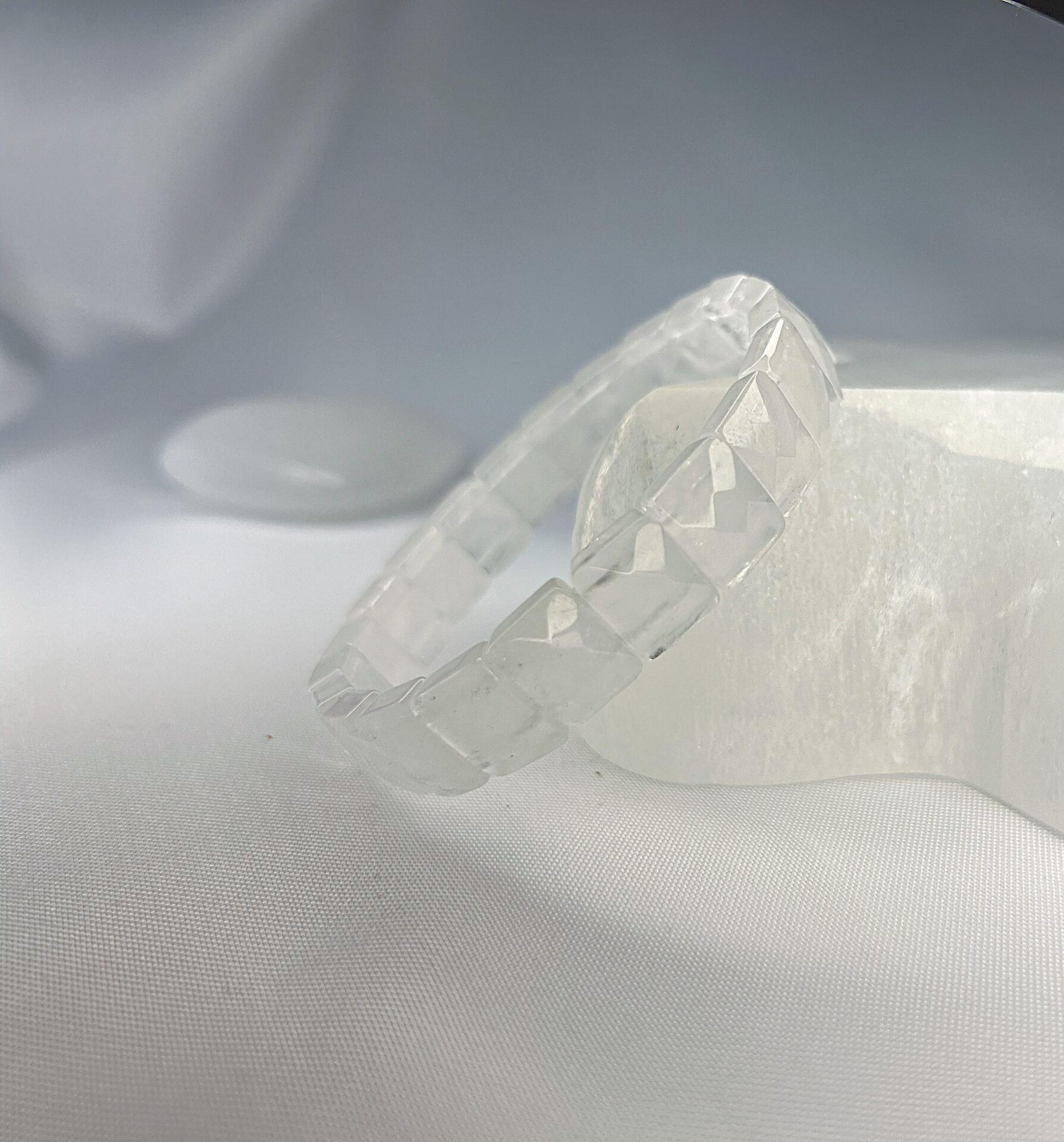 KRİSTAL KUVARS DOĞALTAŞ ROLEX KESİM BİLEKLİK