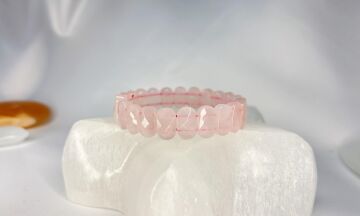 PEMBE KUVARS DOĞALTAŞ ROLEX KESİM BİLEKLİK