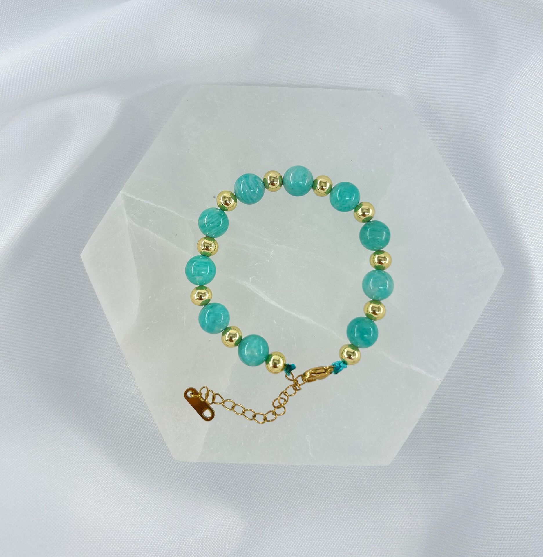 AMAZONİT 8MM DOĞALTAŞ ÇELİK KLİPSLİ BİLEKLİK