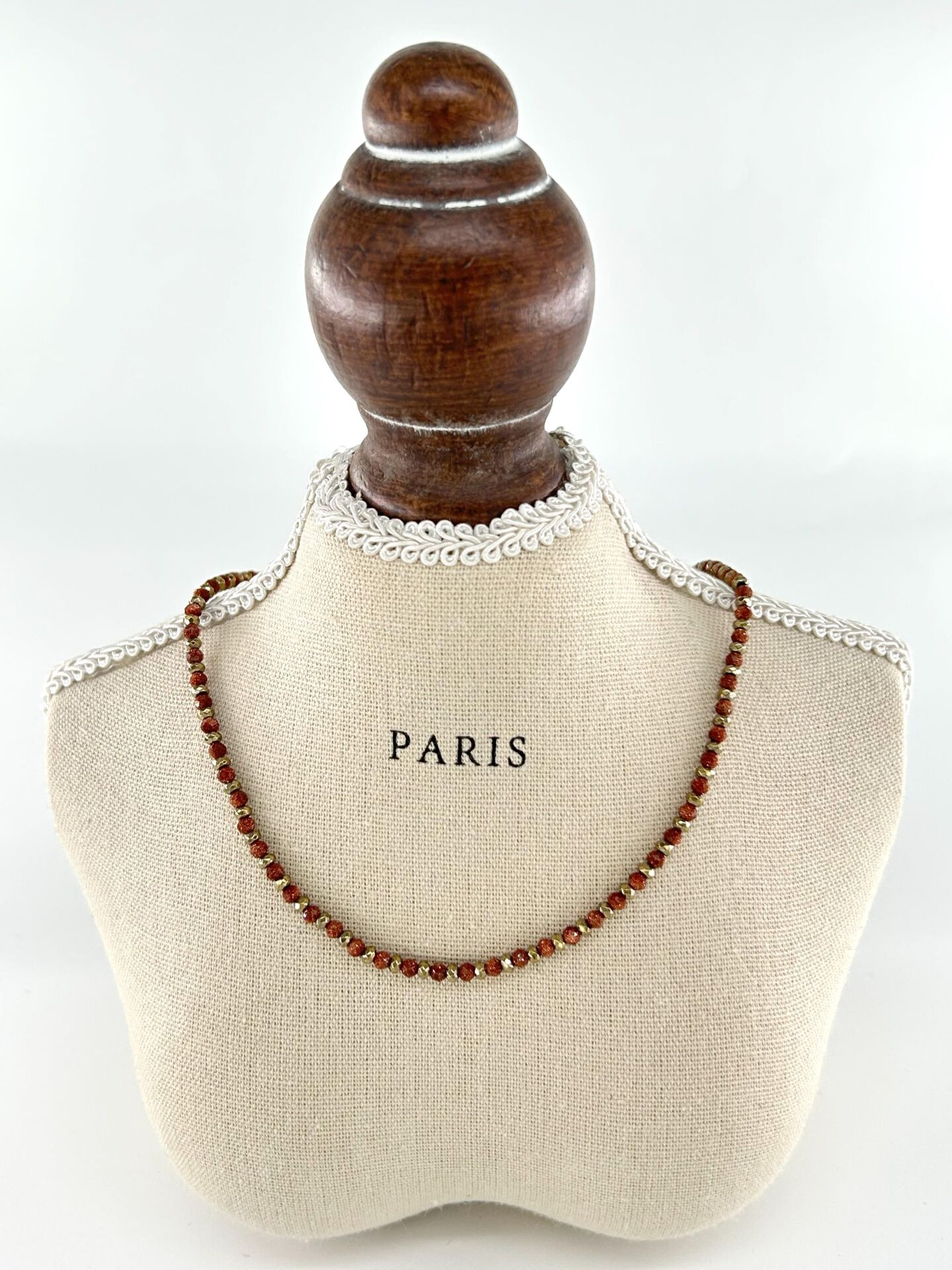 KAHVERENGİ YILDIZ TAŞI DOĞAL TAŞ KOLYE 3MM