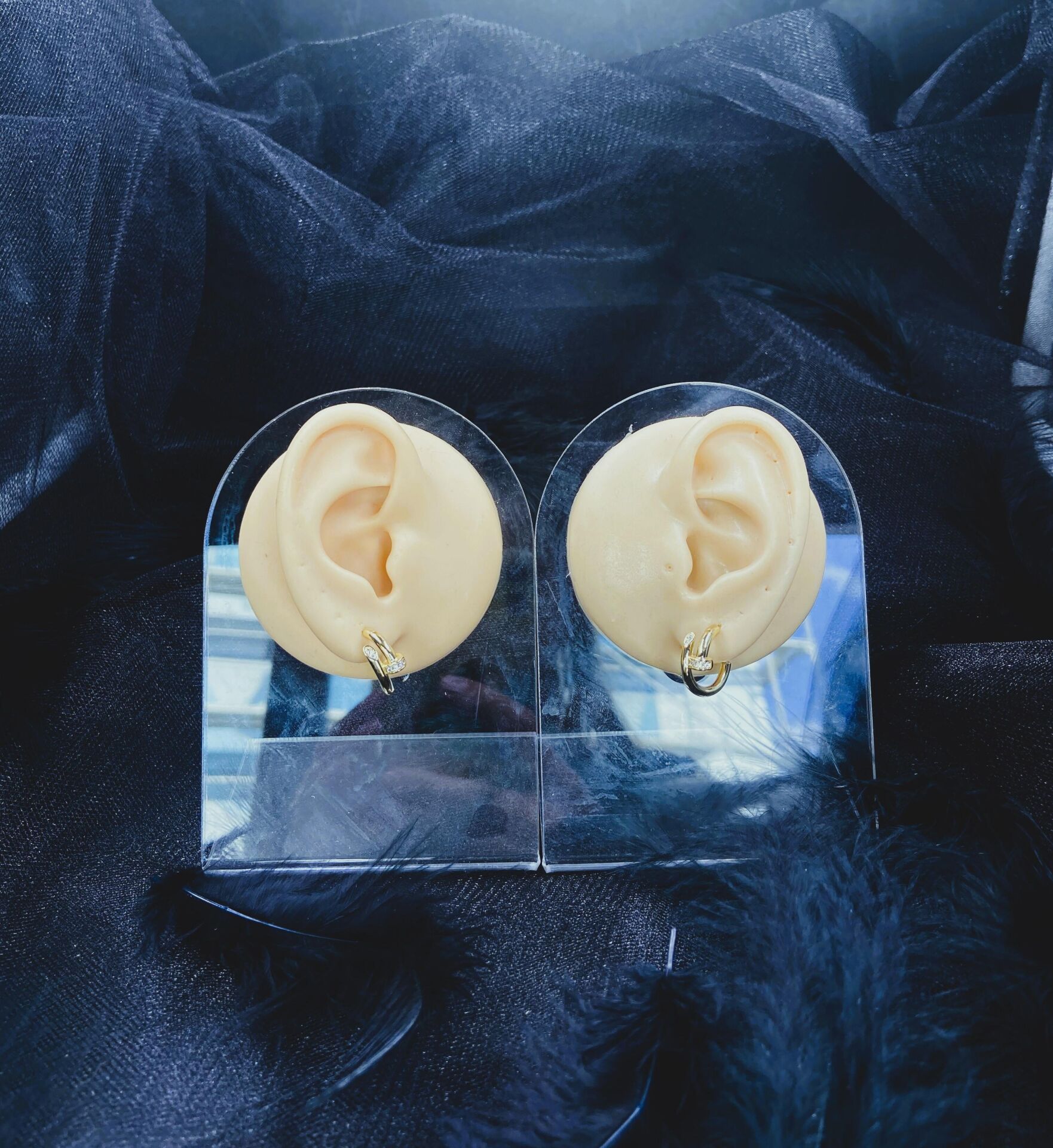 CERRAHİ ÇELİK ALTIN RENGİ ÇİFT KÜPE