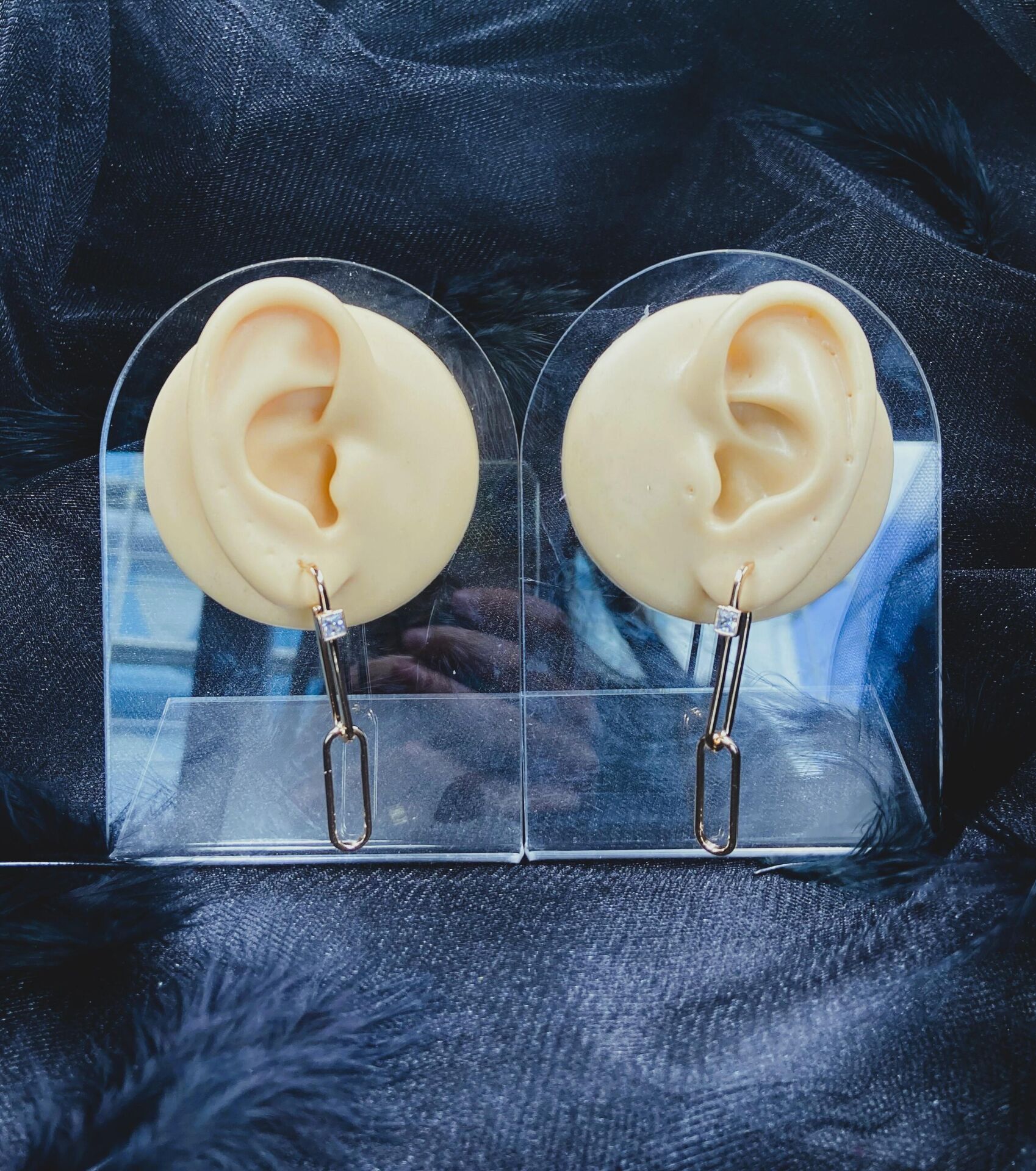 CERRAHİ ÇELİK ALTIN RENGİ ÇİFT KÜPE