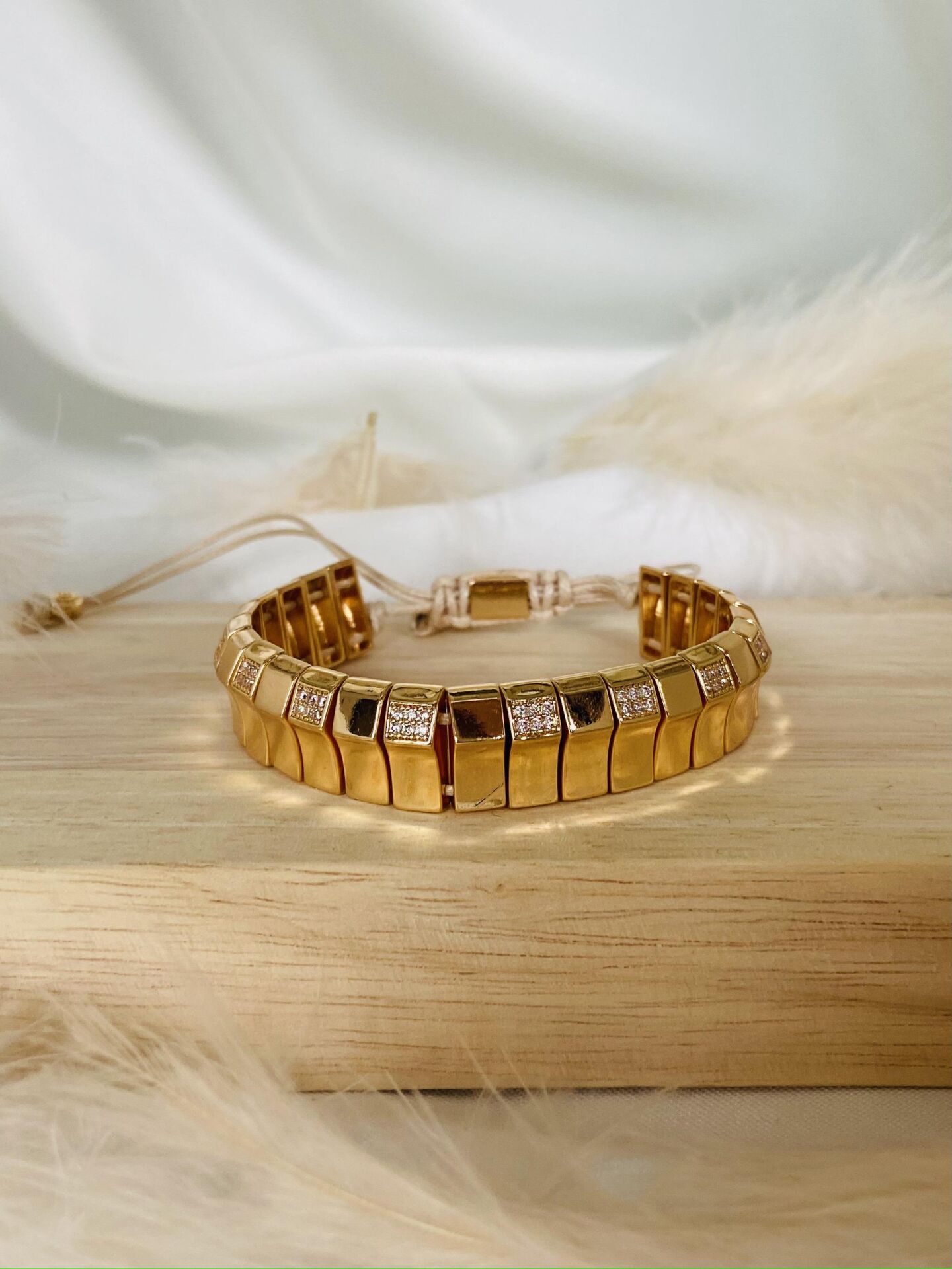 JUJUY GÖKDELEN BRONZ ÇELİK BİLEKLİK