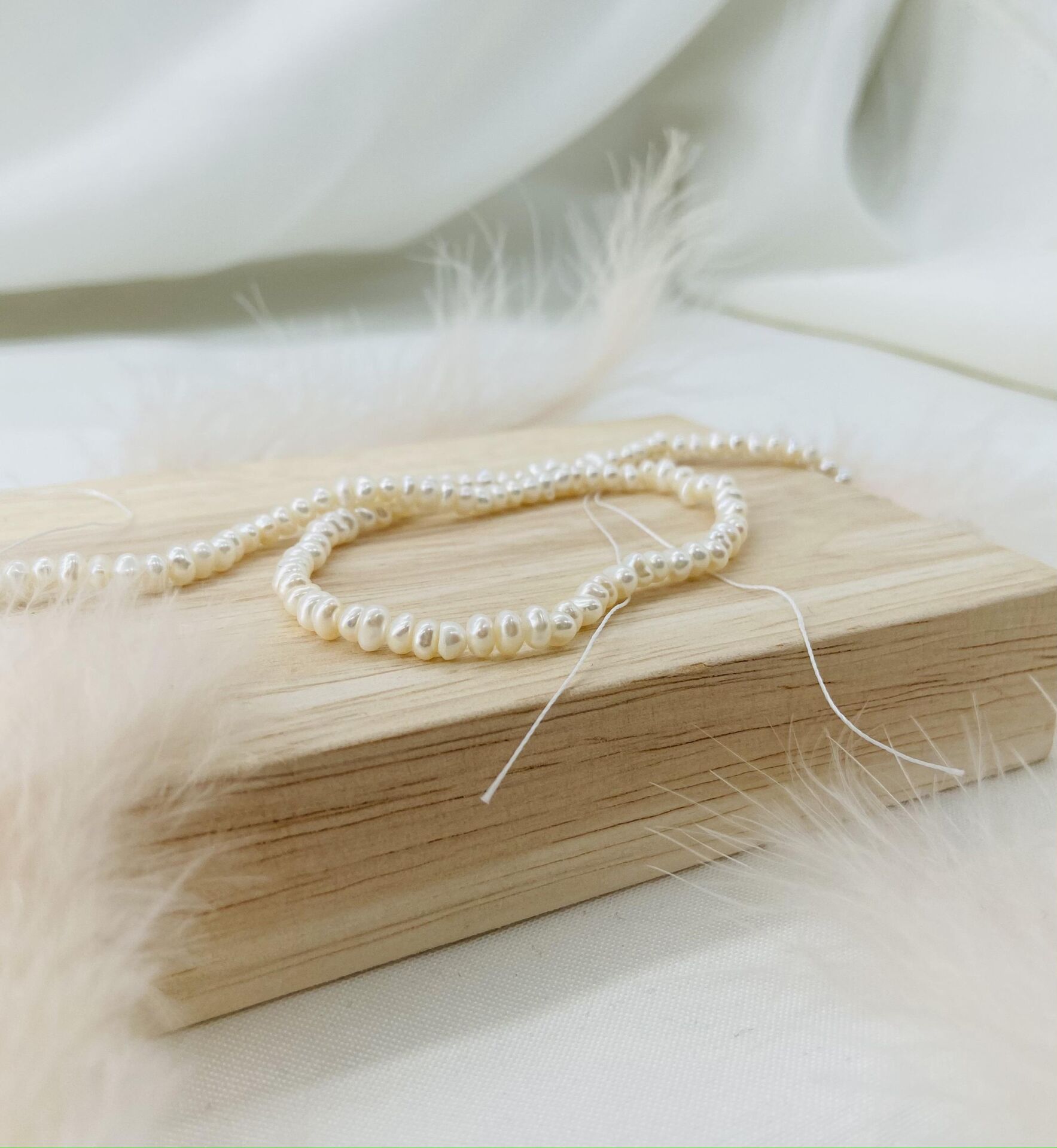 KUM İNCİ 3-4 MM DOĞAL TAŞ DİZİ